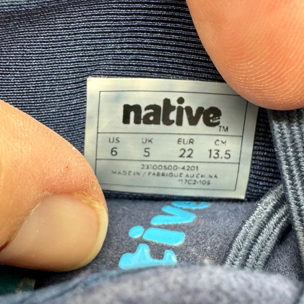 Native AP Chukka Kids Lightweight Slip On‎ Sneaker Chukka Boot Navy Sz 6 Toddler